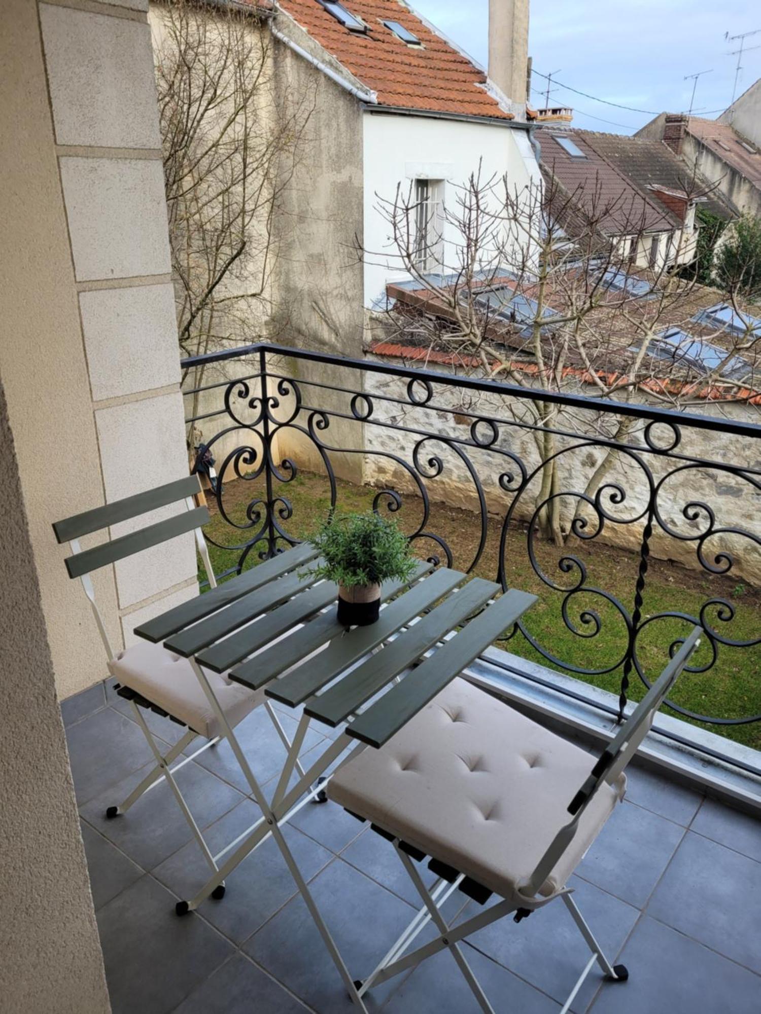 Apartment Cocooning House 212 Cosy Sunshine Aeroport Paris Roissy Cdg Et Parc Asterix *